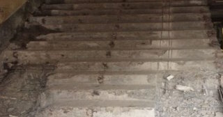 Демонтаж ступеней в прохладном: гранитные, деревянные, ЖБ - расценка в смете от 313 руб.